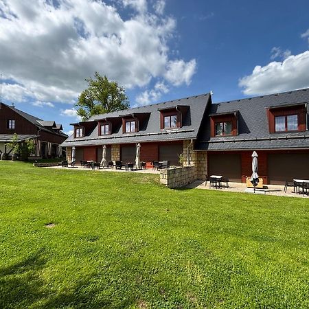 Rezidence Pihel Hotel Nový Bor Exterior foto